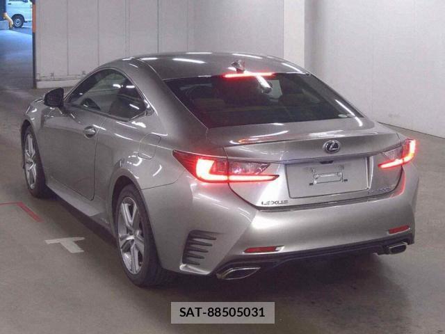 Lexus RC 2015-06 8223364-1