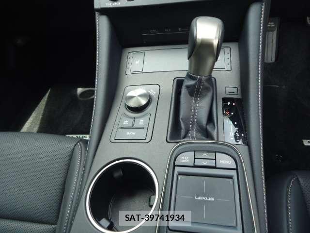 Lexus RC 2014-10 8224709-18