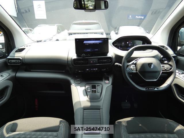 Peugeot Rifter 2025-02 8216799-2