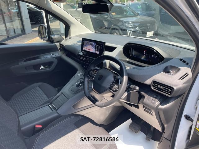 Peugeot Rifter 2024-10 8216801-3