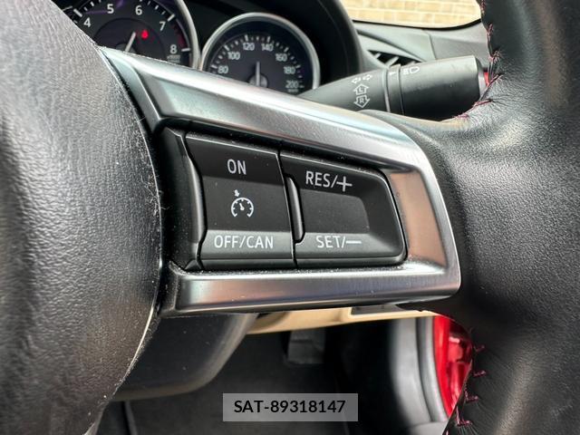 Mazda ROADSTER 2018-09 8224653-14