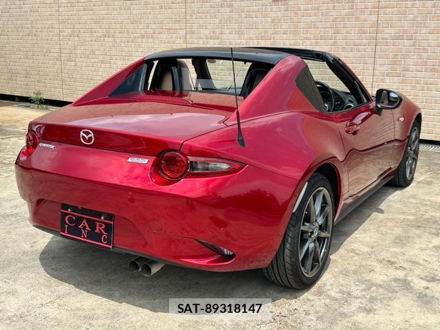 Mazda ROADSTER 2018-09 8224653-2