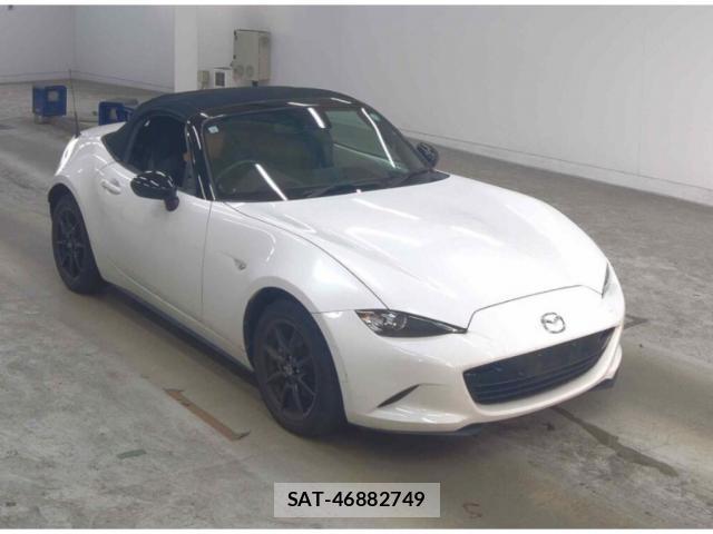 Mazda ROADSTER 2023-10 8216415-0