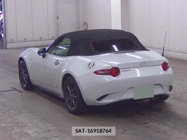Mazda ROADSTER 2016-07 8217010-1