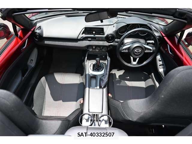 Mazda ROADSTER 2019-06 8217145-2