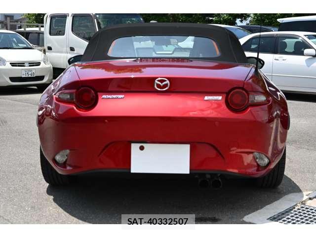 Mazda ROADSTER 2019-06 8217145-5