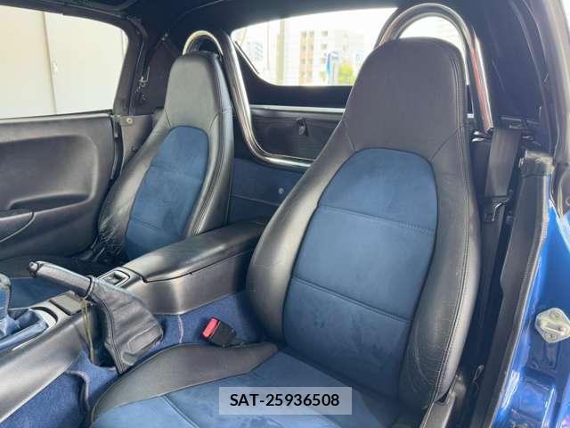 Mazda ROADSTER 1999-01 8220874-12