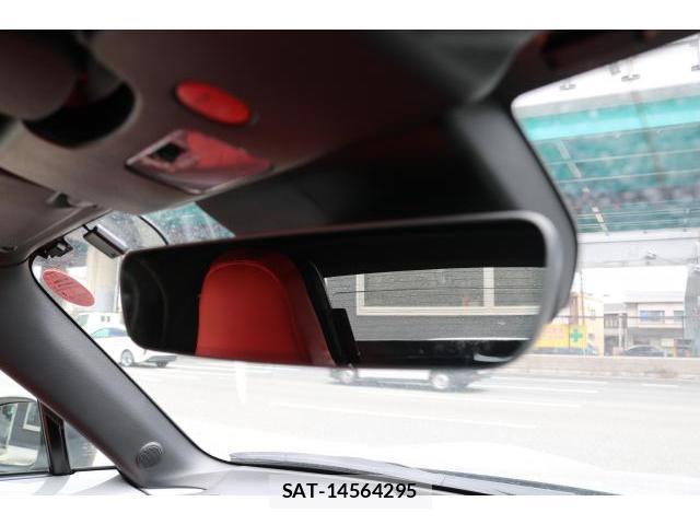 Mazda ROADSTER 2025-09 8221210-10