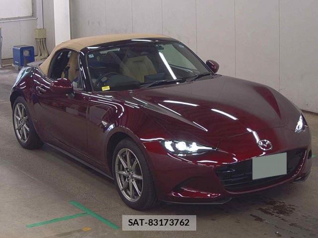 Mazda ROADSTER 2025-04 8221436-0