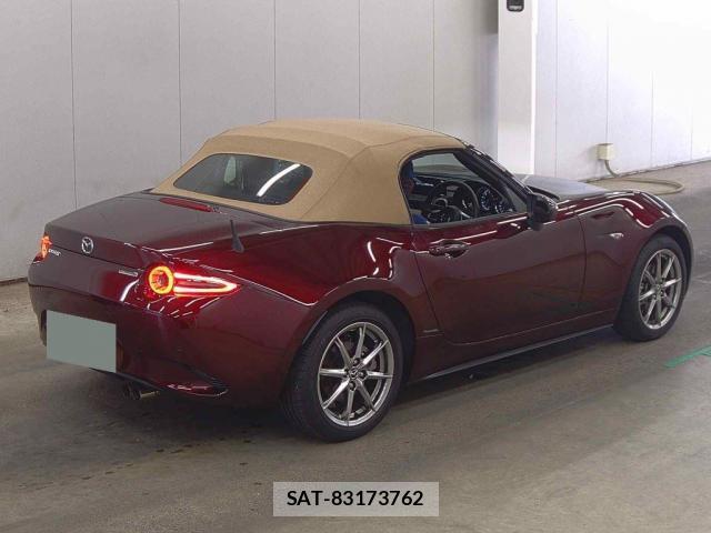 Mazda ROADSTER 2025-04 8221436-4
