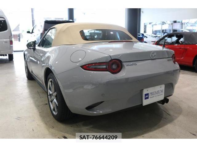 Mazda ROADSTER 2024-08 8223330-10