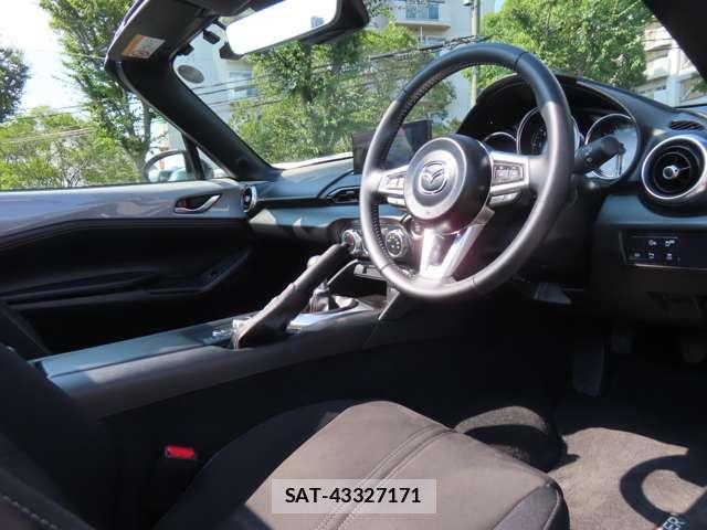 Mazda ROADSTER 2025-01 8224299-13
