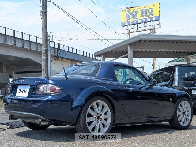 Mazda ROADSTER 2006-09 8224399-13