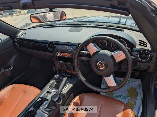 Mazda ROADSTER 2006-09 8224399-2