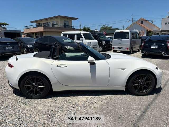 Mazda ROADSTER 2015-06 8224963-13