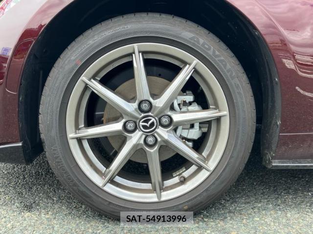 Mazda ROADSTER 2025-04 8225088-17