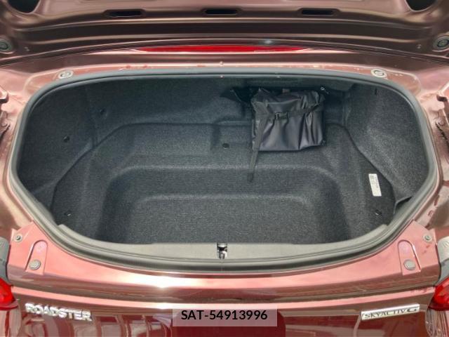 Mazda ROADSTER 2025-04 8225088-7