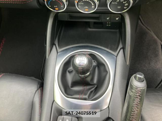 Mazda ROADSTER 2015-10 8225254-15