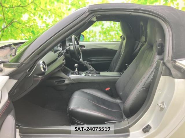 Mazda ROADSTER 2015-10 8225254-4