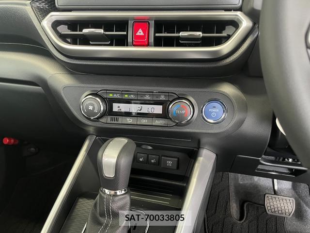 Daihatsu ROCKY 2025-11 8220488-10