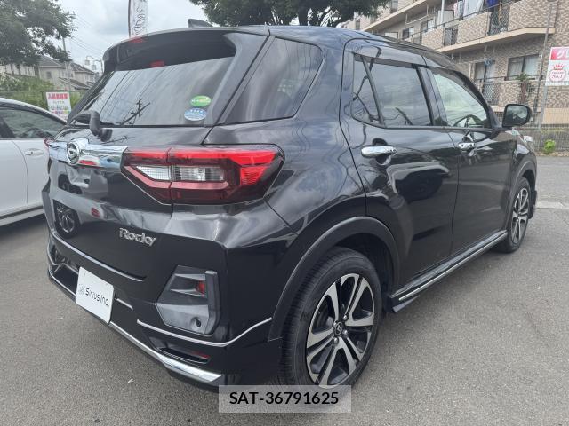 Daihatsu ROCKY 2019-11 8220616-13