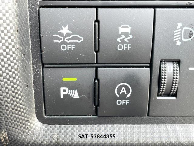 Daihatsu ROCKY 2023-02 8220972-5