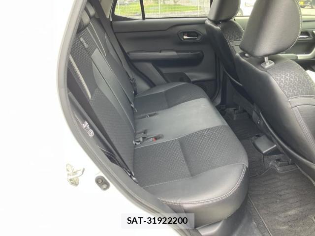 Daihatsu ROCKY 2023-04 8224355-4