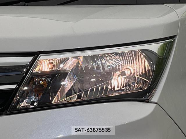 Toyota ROOMY 2022-08 8216273-11