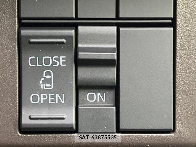 Toyota ROOMY 2022-08 8216273-4