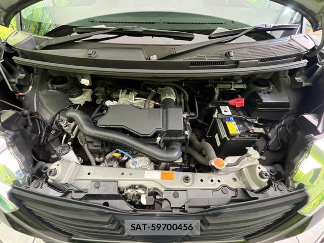 Toyota ROOMY 2019-08 8216282-17