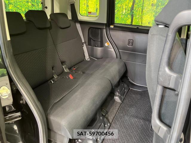 Toyota ROOMY 2019-08 8216282-9