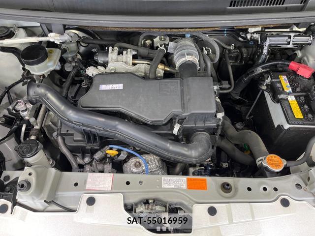 Toyota ROOMY 2022-08 8216680-18