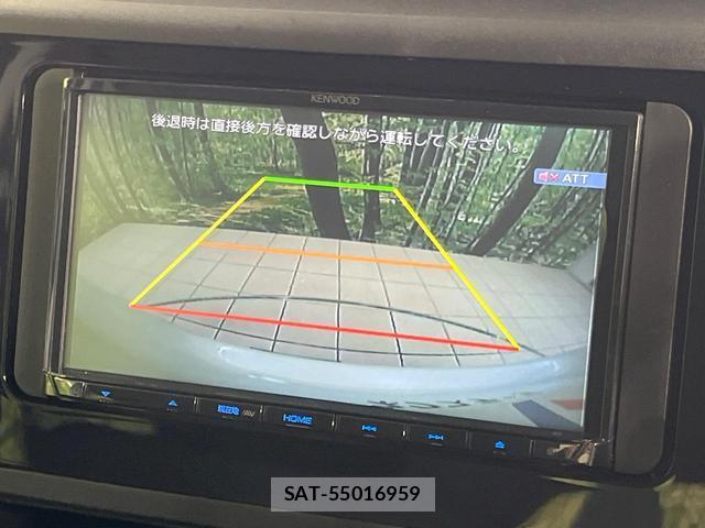 Toyota ROOMY 2022-08 8216680-3