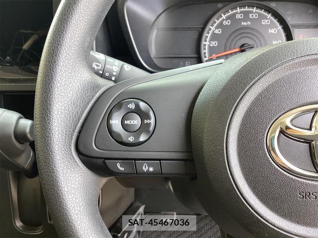 Toyota ROOMY 2022-07 8216840-10
