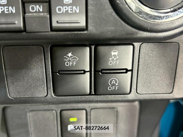 Toyota ROOMY 2021-05 8216908-7