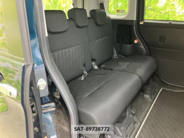 Toyota ROOMY 2018-11 8217198-4