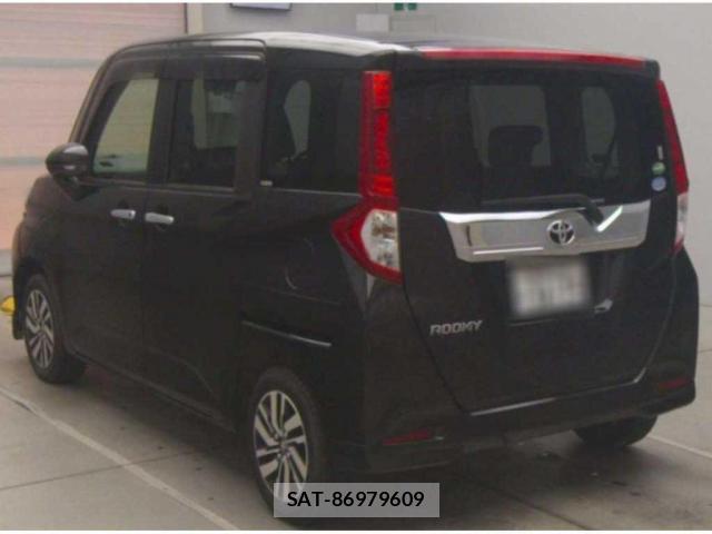 Toyota ROOMY 2019-04 8217565-1
