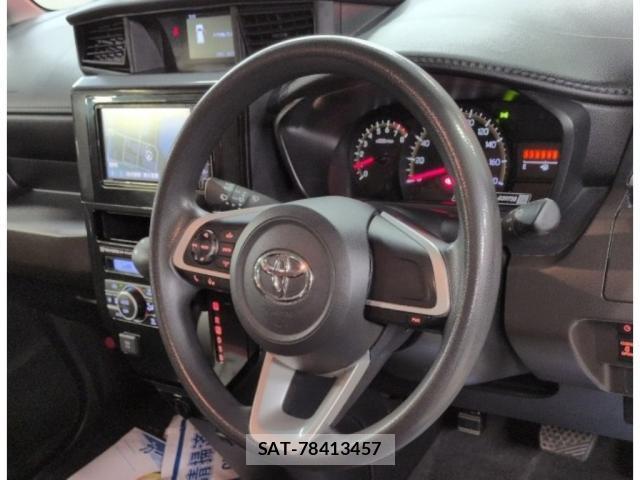 Toyota ROOMY 2021-07 8217848-2