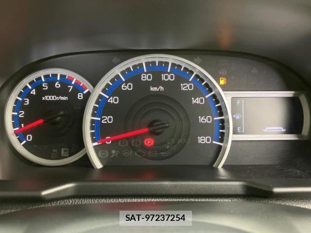 Toyota ROOMY 2024-07 8218486-11