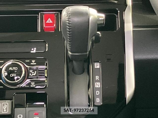 Toyota ROOMY 2024-07 8218486-15