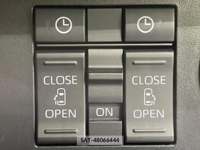 Toyota ROOMY 2021-12 8218526-2