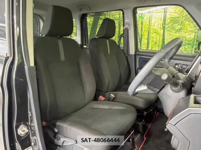 Toyota ROOMY 2021-12 8218526-7