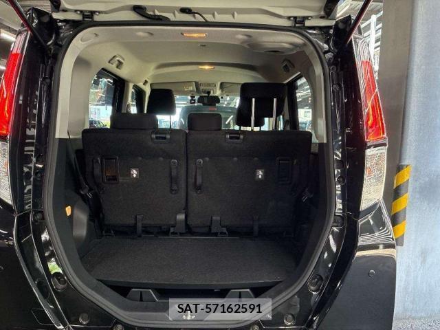 Toyota ROOMY 2023-11 8218564-7
