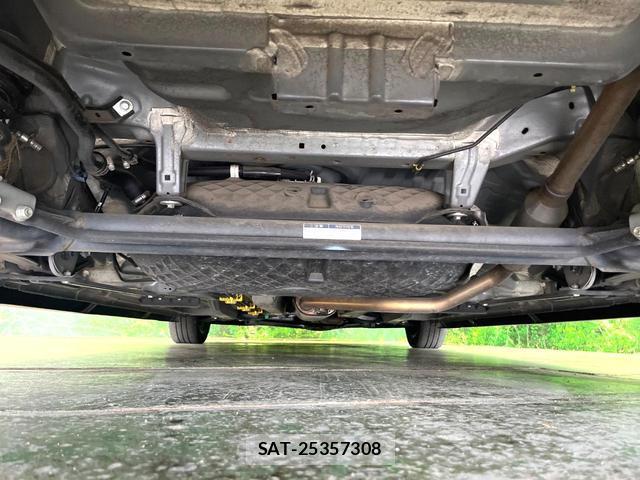 Toyota ROOMY 2021-07 8219442-18