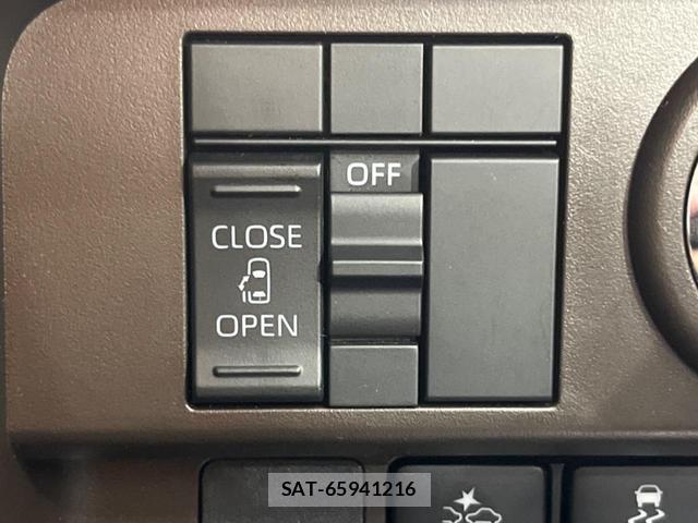 Toyota ROOMY 2026-02 8219739-4