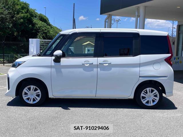 Toyota ROOMY 2021-05 8219745-8