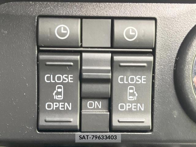 Toyota ROOMY 2021-04 8220092-3