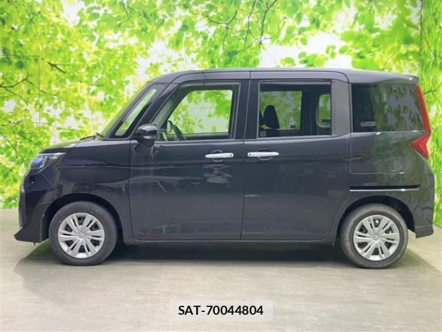 Toyota ROOMY 2022-03 8220225-1