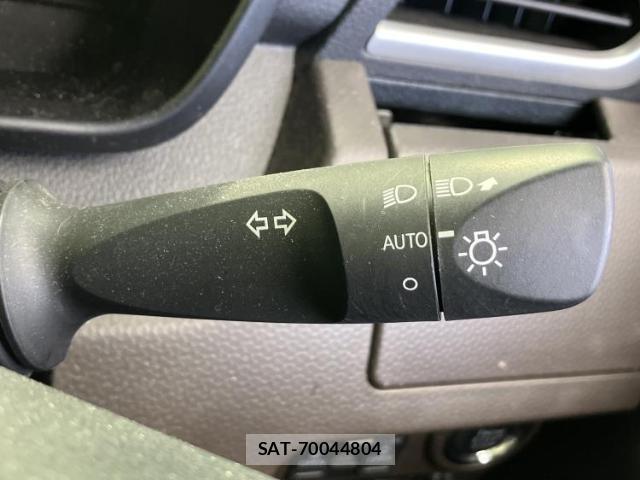 Toyota ROOMY 2022-03 8220225-13