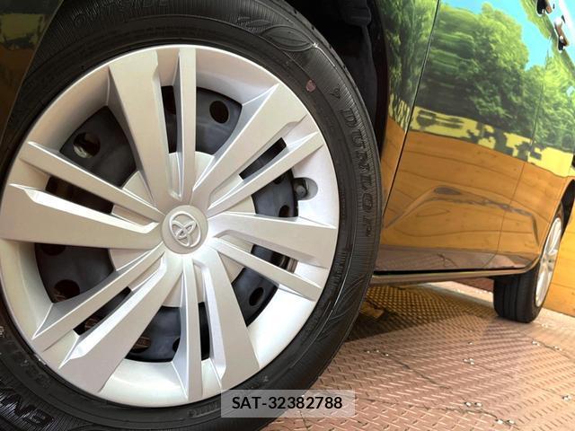 Toyota ROOMY 2023-08 8220345-12
